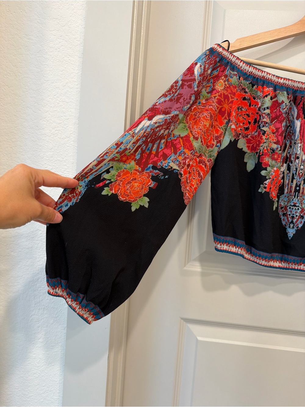 Off-the-Shoulder Floral Top Y2K Boho - Picture 2 of 6